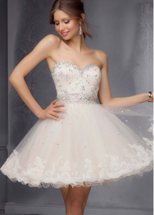 Lace Tulle Beaded Sweetheart Neckline Knee Length Prom Dress 